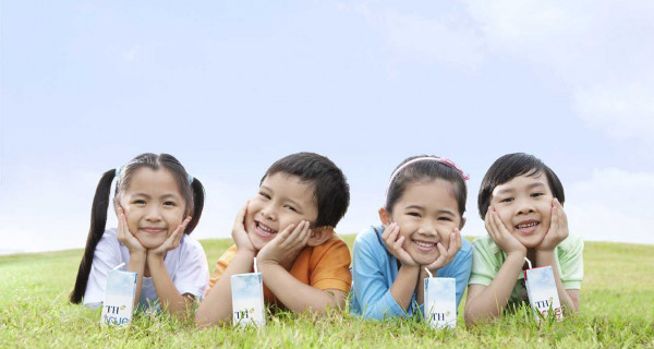 Phim tài liệu – Trẻ em như búp trên cành Phim tài liệu – Trẻ em như búp trên cành